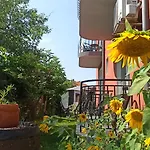 Sunflowers Gæstehus Pomorie