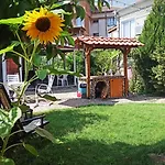 Gæstehus Sunflowers 4*
