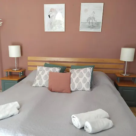 Sunflowers Vendégház 3*