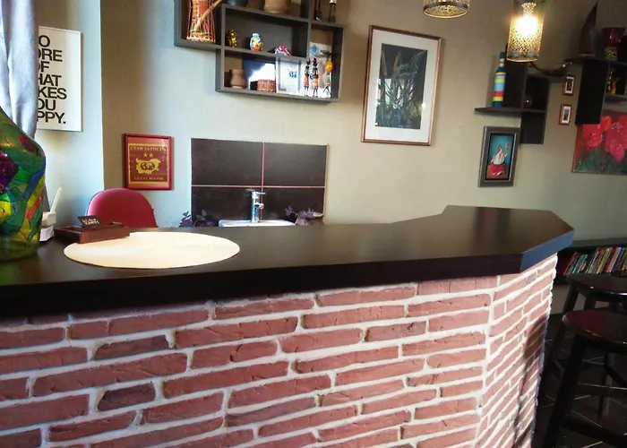 بيت ضيافة Sunflowers بوموري