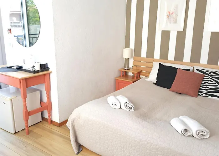 Sunflowers بيت ضيافة بوموري