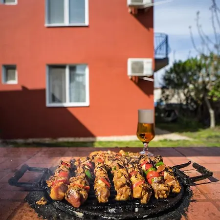 בית הארחה Sunflowers