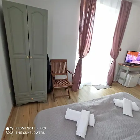 Къща за гости слънчогледите Поморие