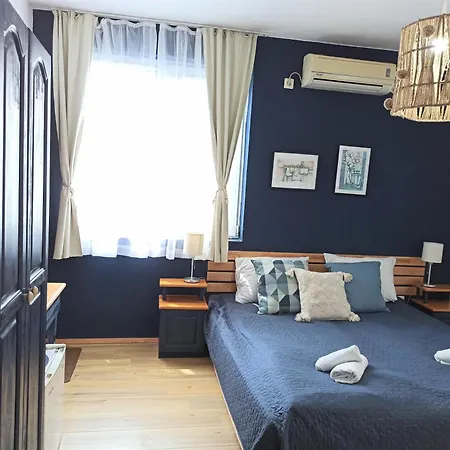 Sunflowers פומורי