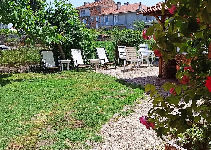 Sunflowers Casa de hóspedes Pomorie